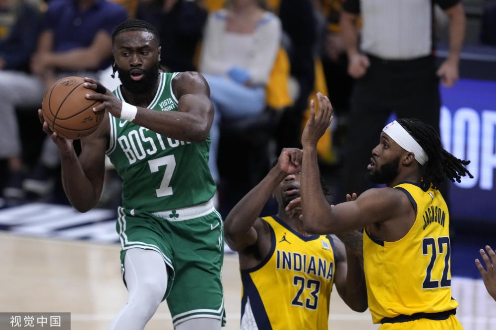 如今他退役 如今他退役