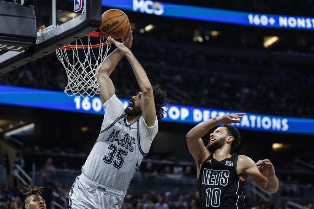 助看台上近 助看台上近