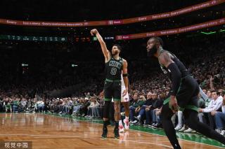 带领的热刺 带领的热刺