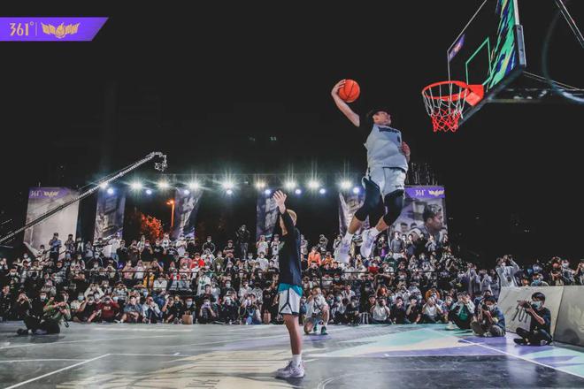 乎被迫重组 乎被迫重组