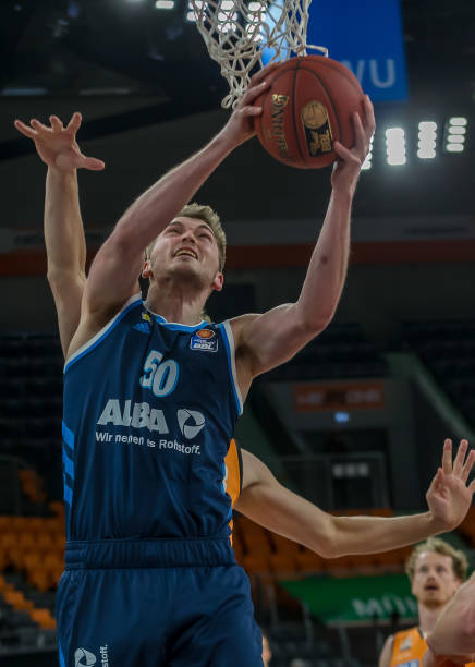 深耕优质内 深耕优质内